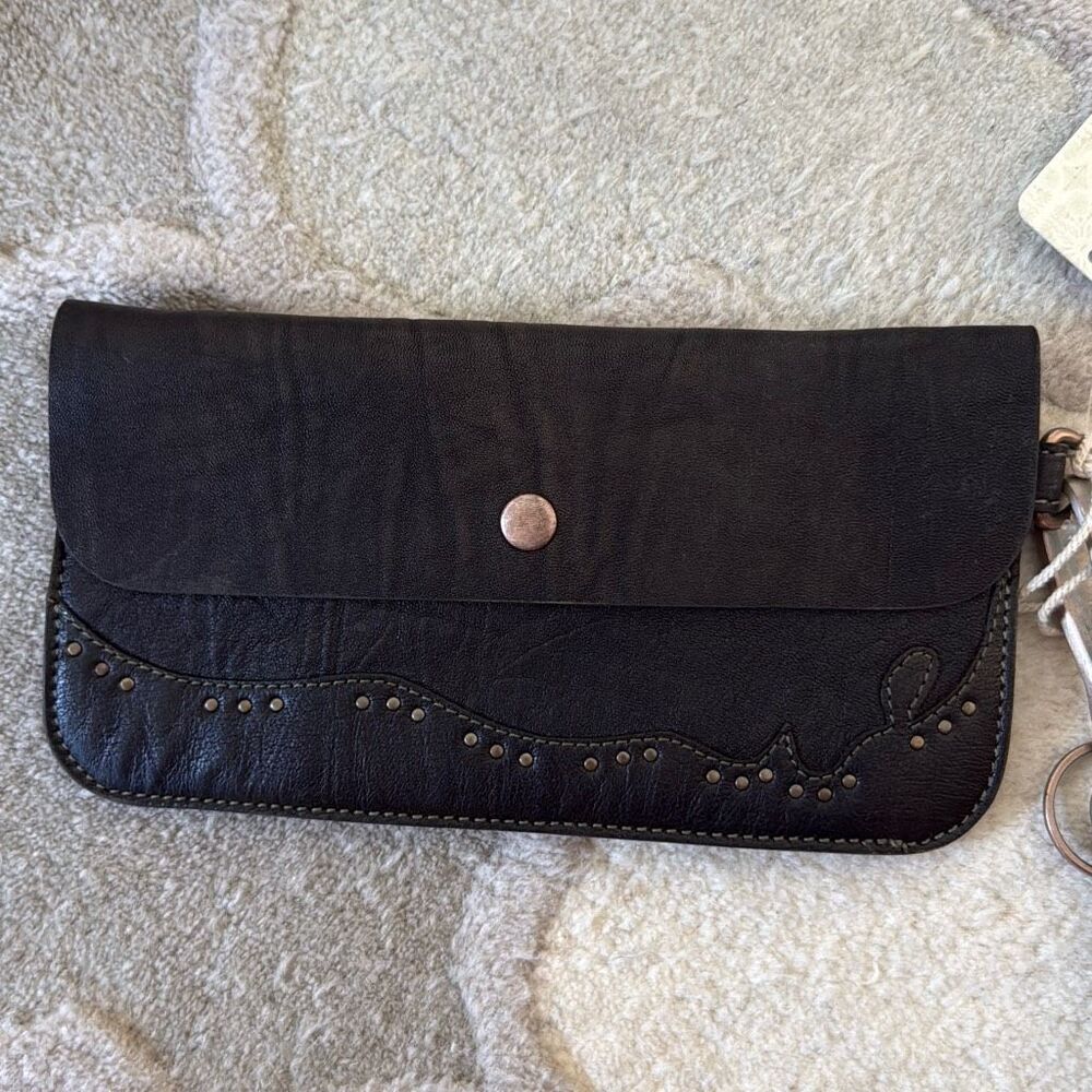 Free People We The Free Western Stud Wallet in Olive Black - Picture 3 of 7